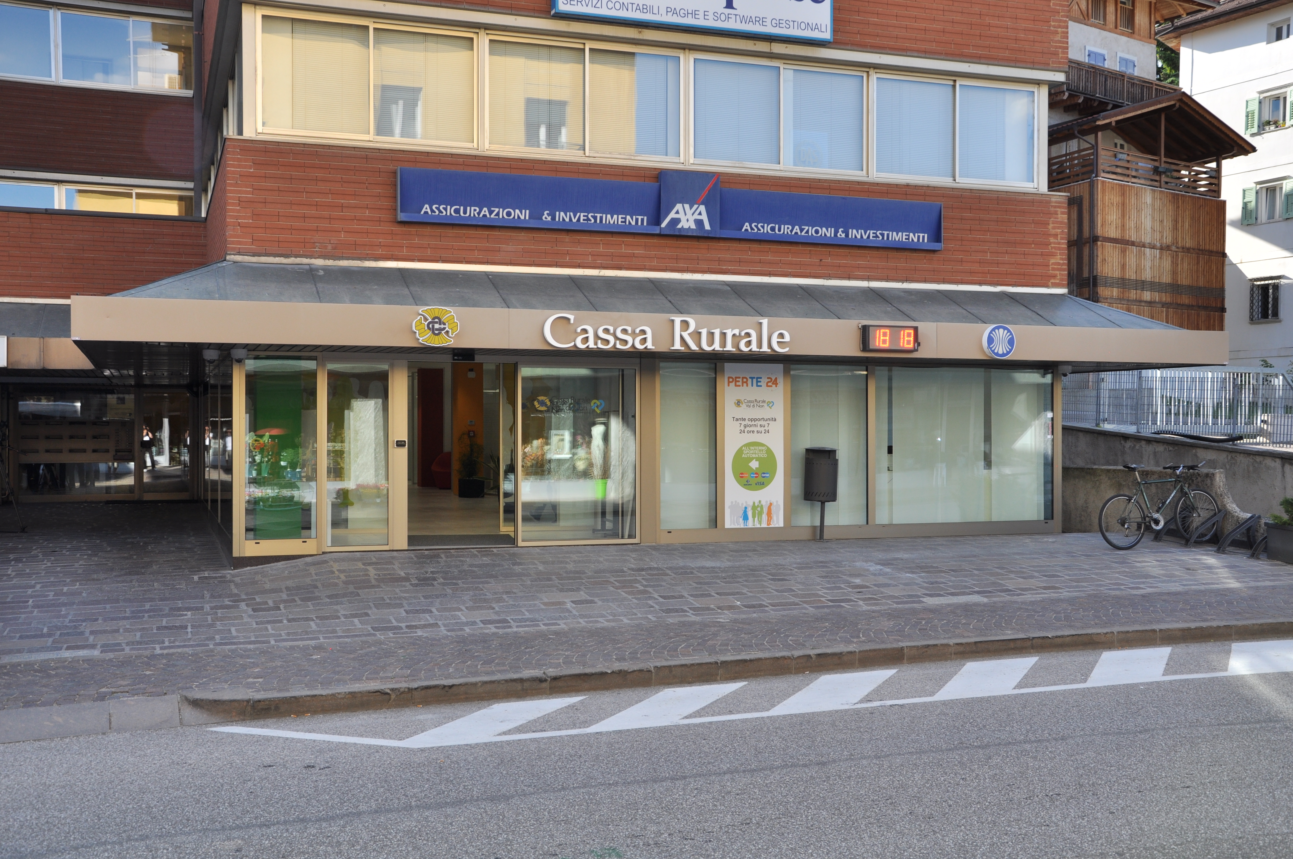 Cassa Rurale Cles Viale Degasperi